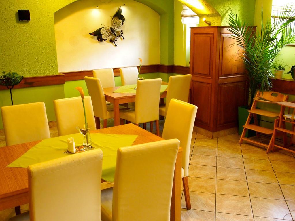 Pension Habermannova Vila Bludov  외부 사진